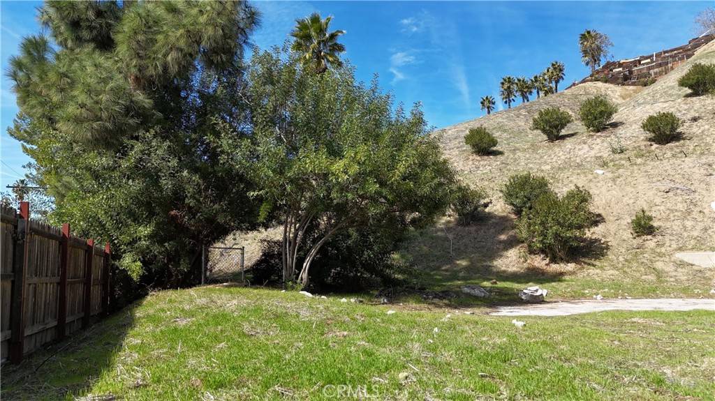 Woodland Hills, CA 91367,20713 Collins ST