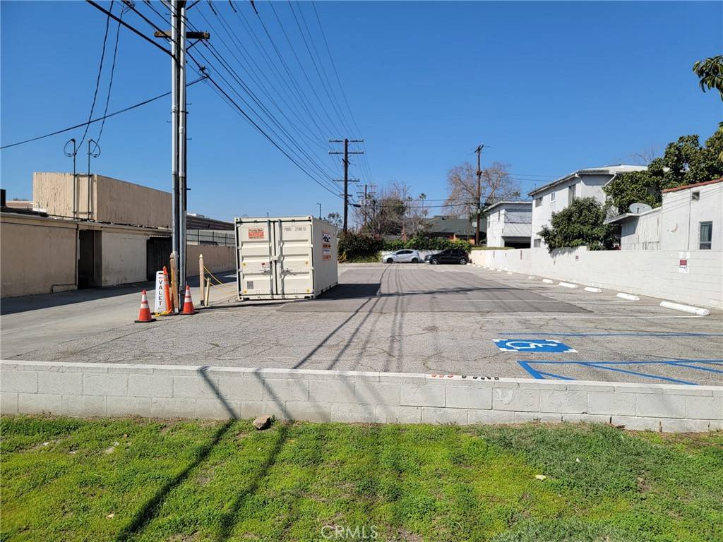 Glendale, CA 91201,6430 San Fernando RD