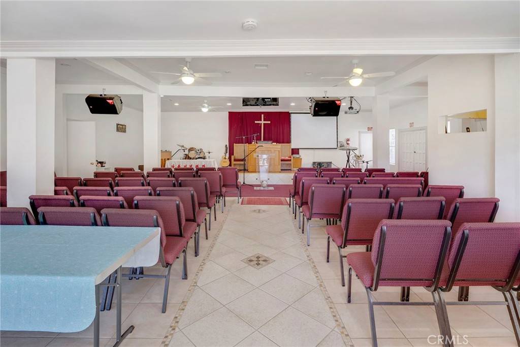 Los Angeles, CA 90031,3709 Rolle ST