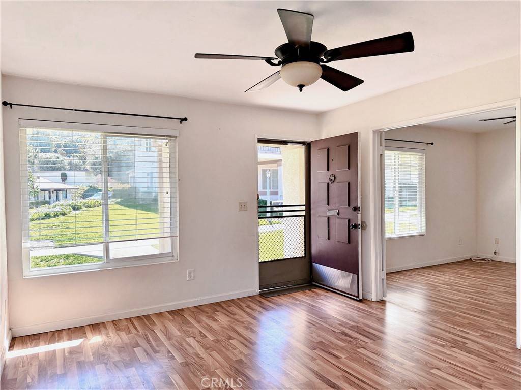 Newhall, CA 91321,26371 Oak Highland DR #A