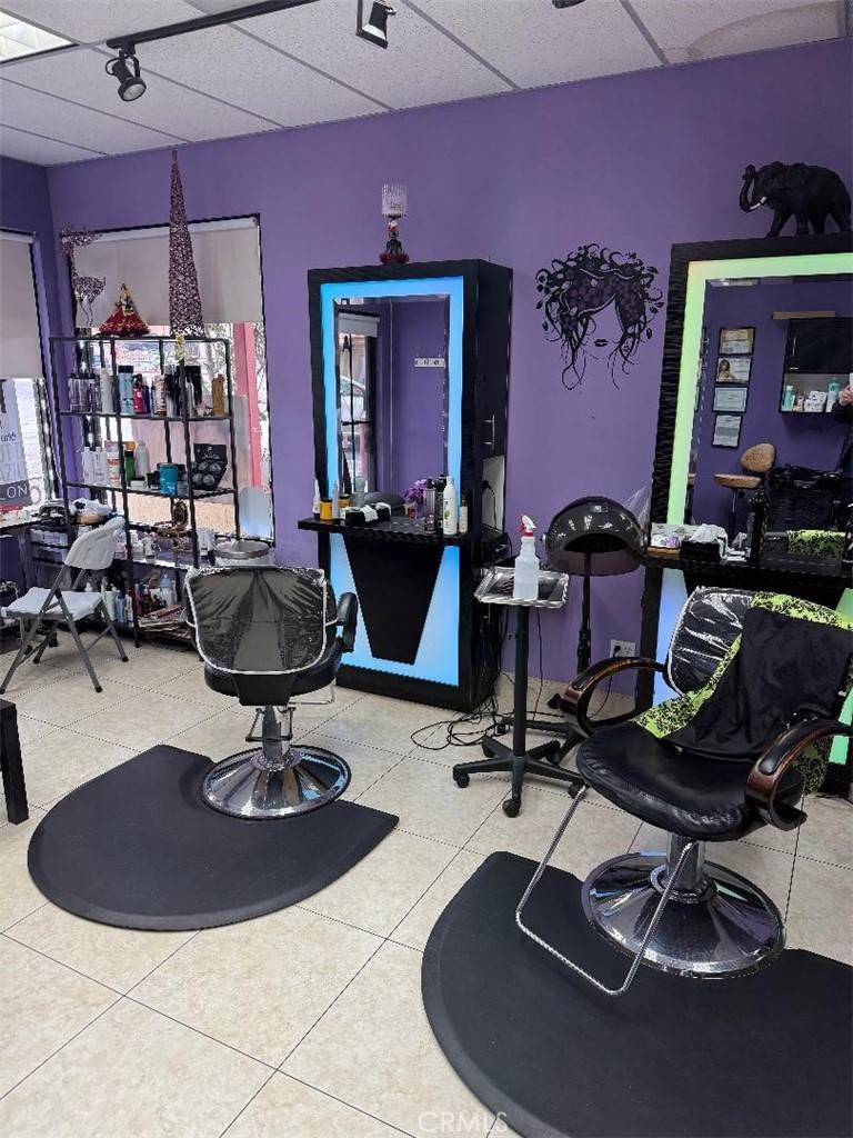Montrose, CA 91020,4050 La Crescenta Ave. #A
