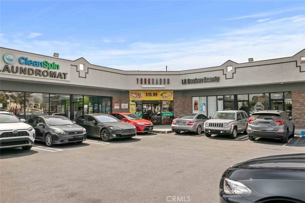 Eagle Rock, CA 90042,4682 York Blvd BLVD