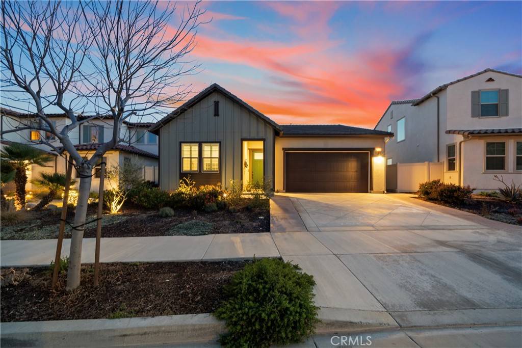 Saugus, CA 91350,28701 Lambent WAY