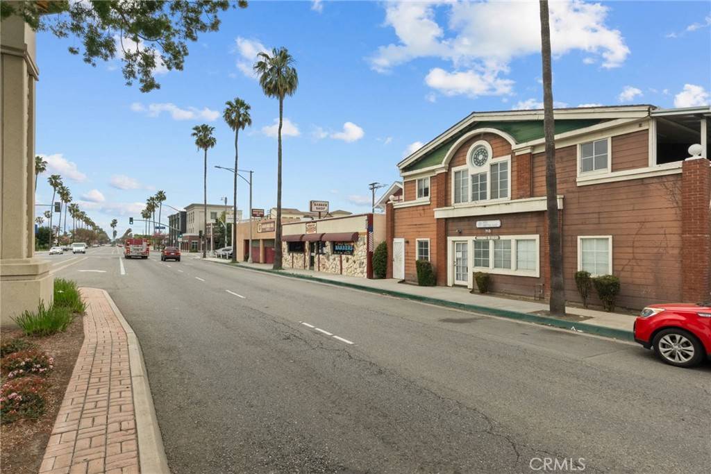 Anaheim, CA 92805,713 S Anaheim BLVD