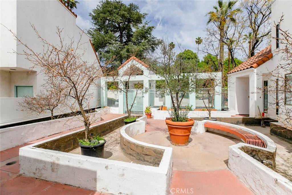 Glendale, CA 91201,1340 Glenwood RD #4
