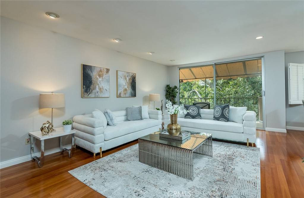 Pasadena, CA 91105,330 W California BLVD #308