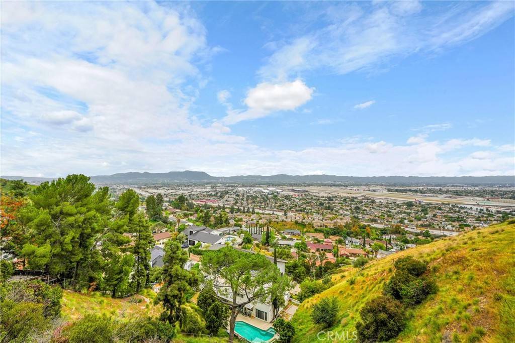Sun Valley, CA 91352,10050 Olivia Ter