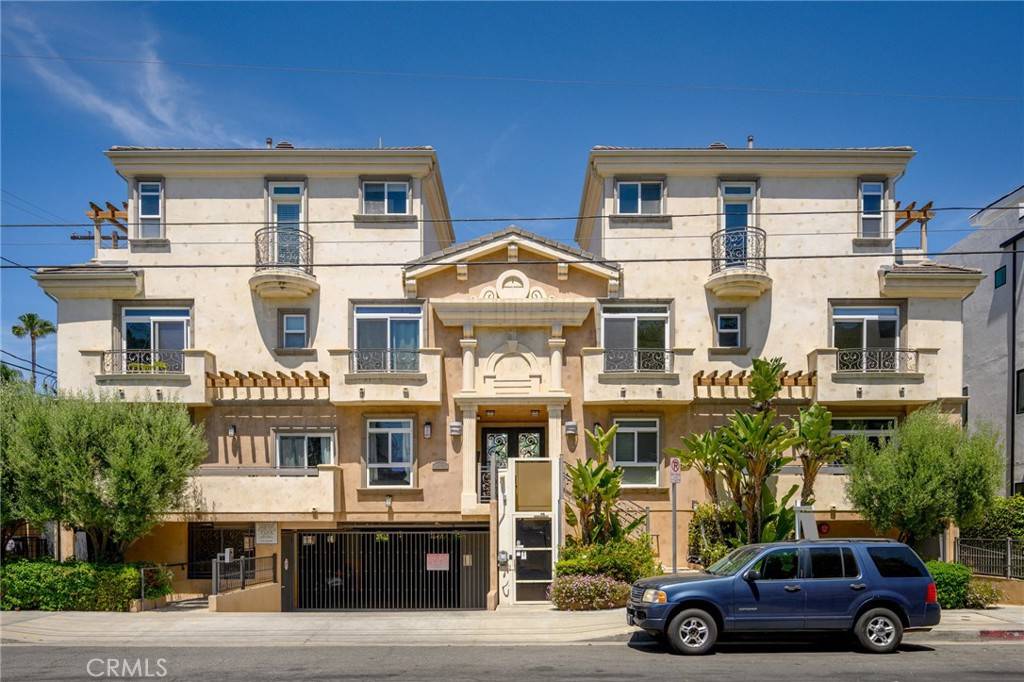 North Hollywood, CA 91601,11323 Huston ST #1