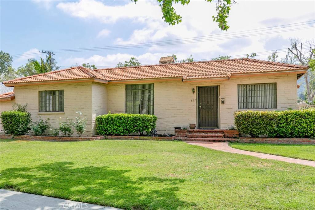 Burbank, CA 91506,1422 W Riverside DR