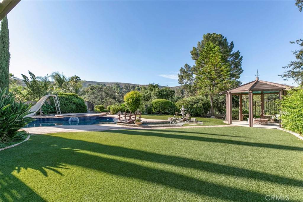 Shadow Hills, CA 91040,9916 Rancho Caballo DR