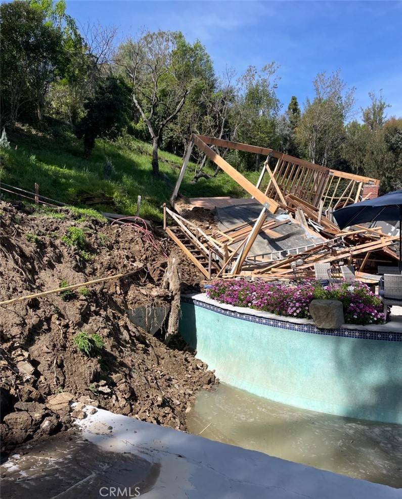 Sherman Oaks, CA 91423,3811 Ventura Canyon AVE