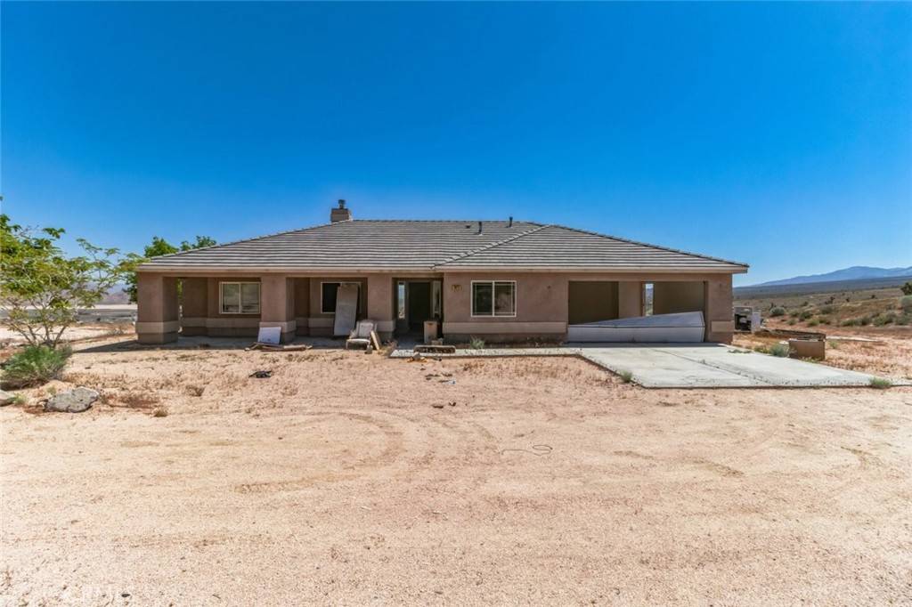 Lucerne Valley, CA 92356,8975 Pumalo RD