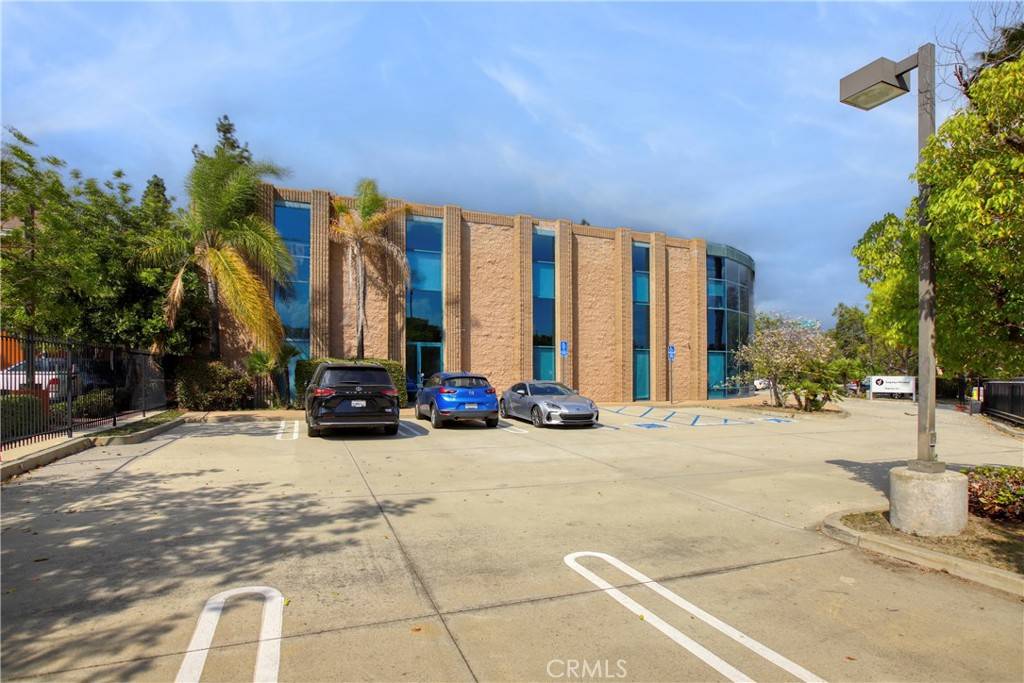 Arcadia, CA 91006,405 E Santa Clara ST