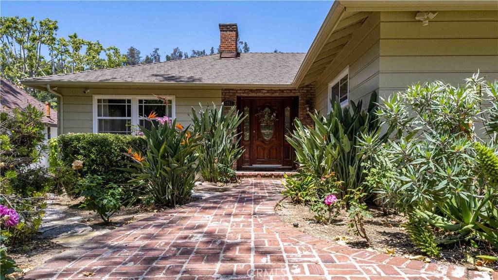 Glendale, CA 91206,2741 E Glenoaks BLVD