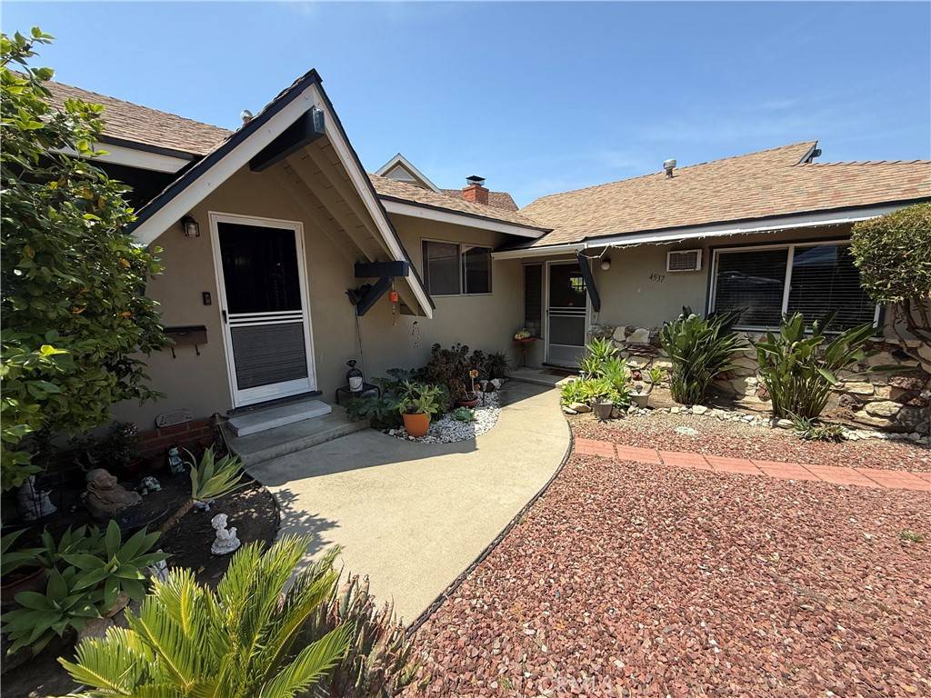 La Crescenta, CA 91214,4535 Ramsdell AVE