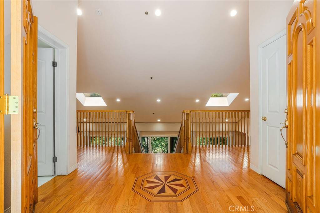 Glendale, CA 91208,3300 Beaudry