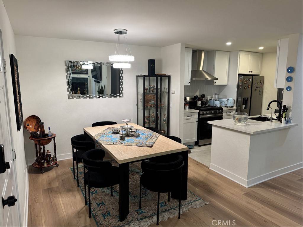 Glendale, CA 91204,460 Oak ST #311