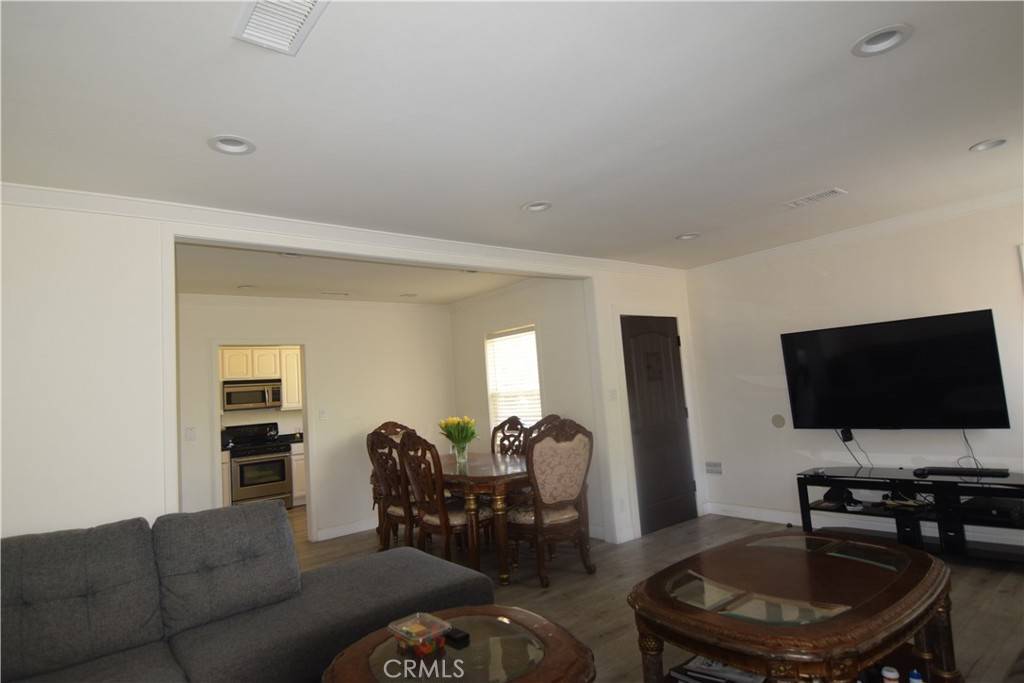 Sun Valley, CA 91504,9930 Saticoy ST