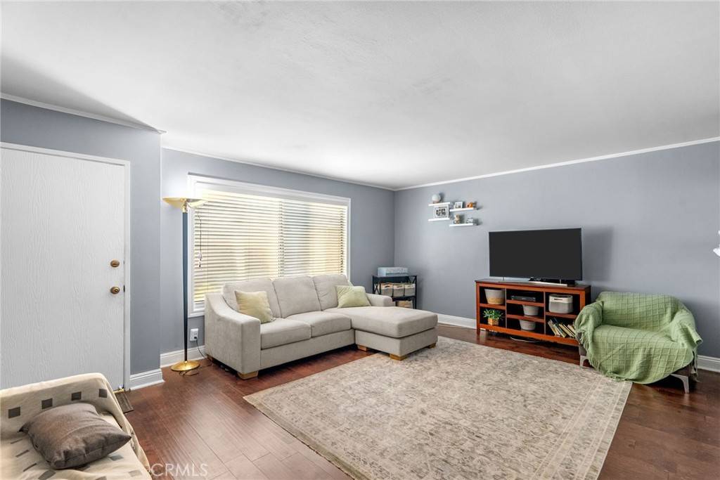 Encino, CA 91316,5463 Newcastle AVE #8