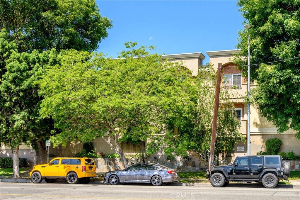 Van Nuys, CA 91406,7045 Woodley AVE #212