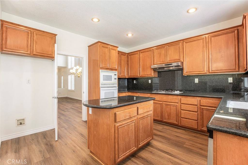 Porter Ranch, CA 91326,19720 Kilfinan ST