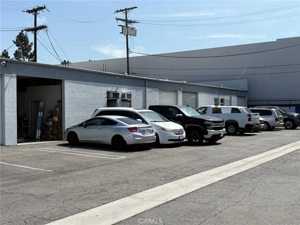 Glendale, CA 91204,4720 San Fernando RD #D