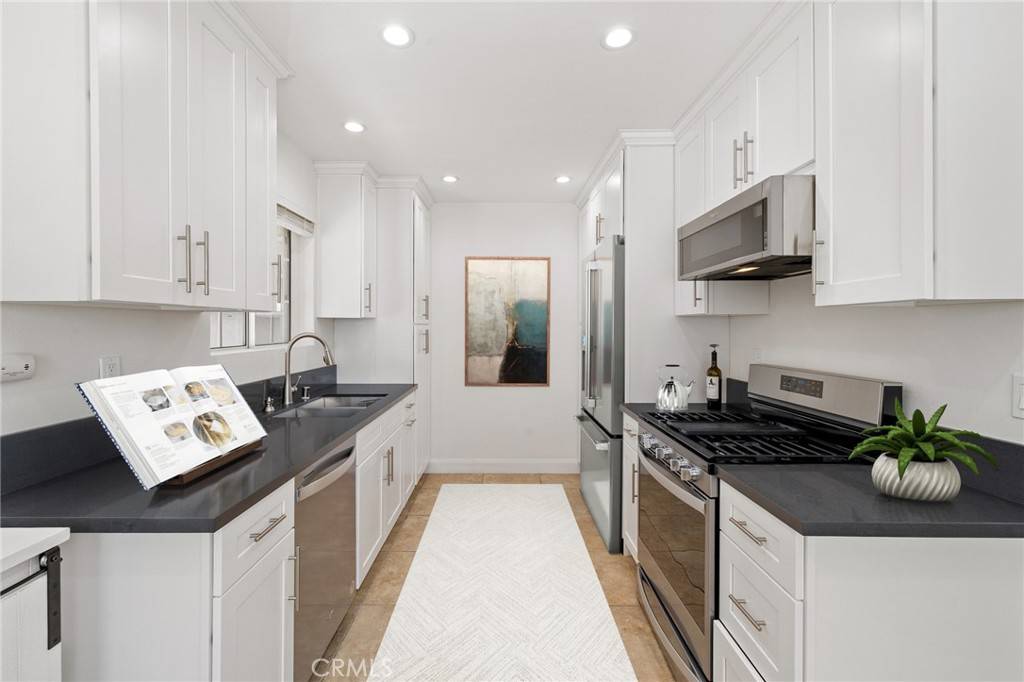 Granada Hills, CA 91344,11440 Gothic AVE