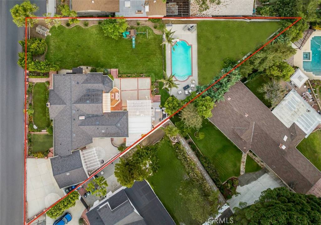 Glendale, CA 91214,3326 Los Olivos LN