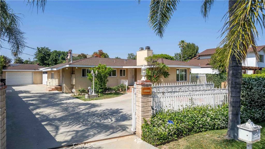 Sherwood Forest, CA 91325,17533 Raymer ST