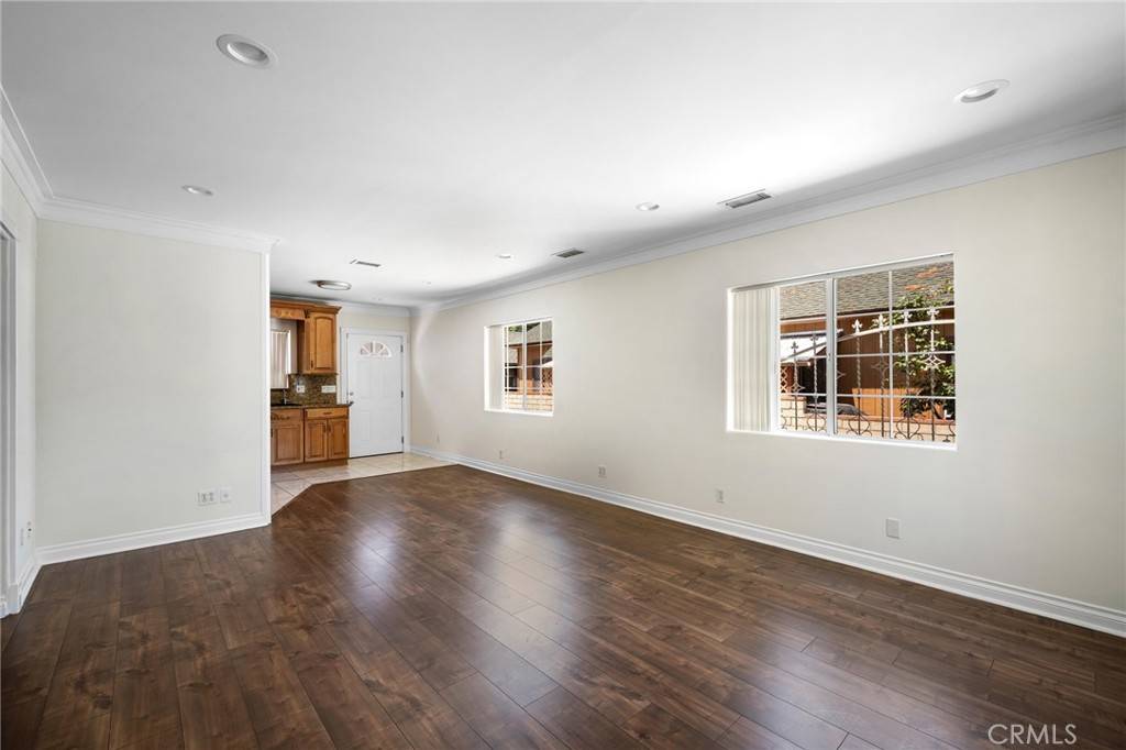 Glendale, CA 91203,720 W California AVE
