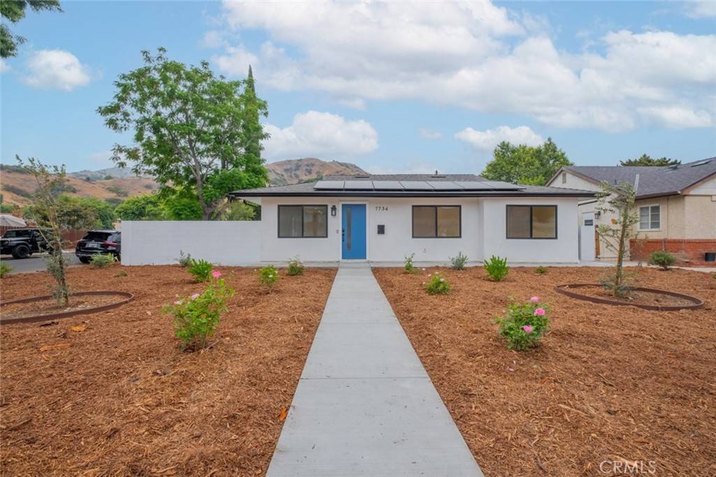 Burbank, CA 91504,7734 N Glenoaks BLVD