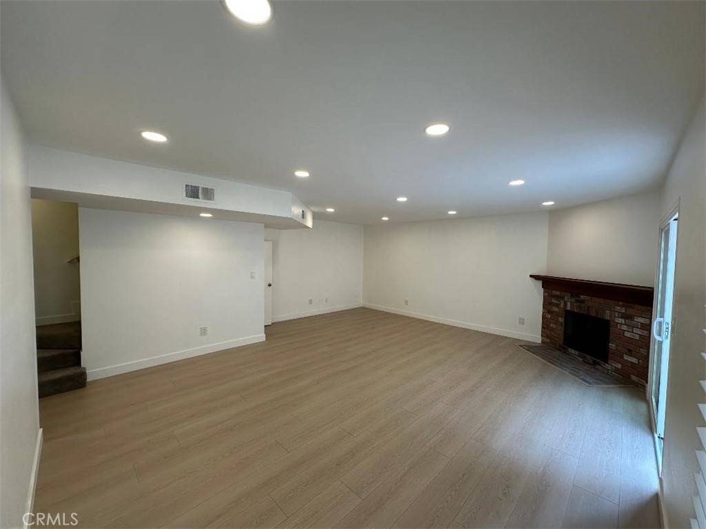 Glendale, CA 91206,1534 E Wilson AVE #3