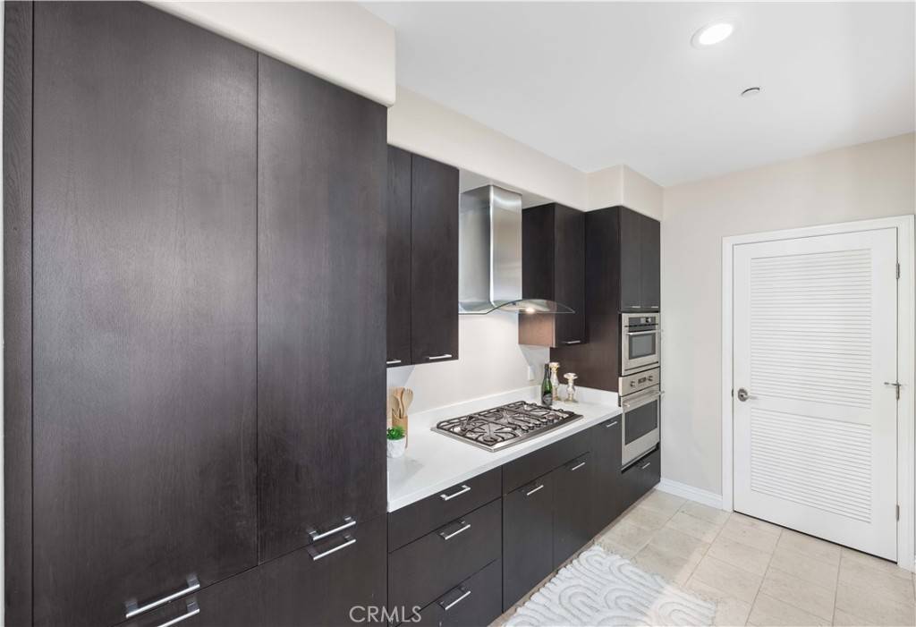 Glendale, CA 91210,352 Caruso AVE
