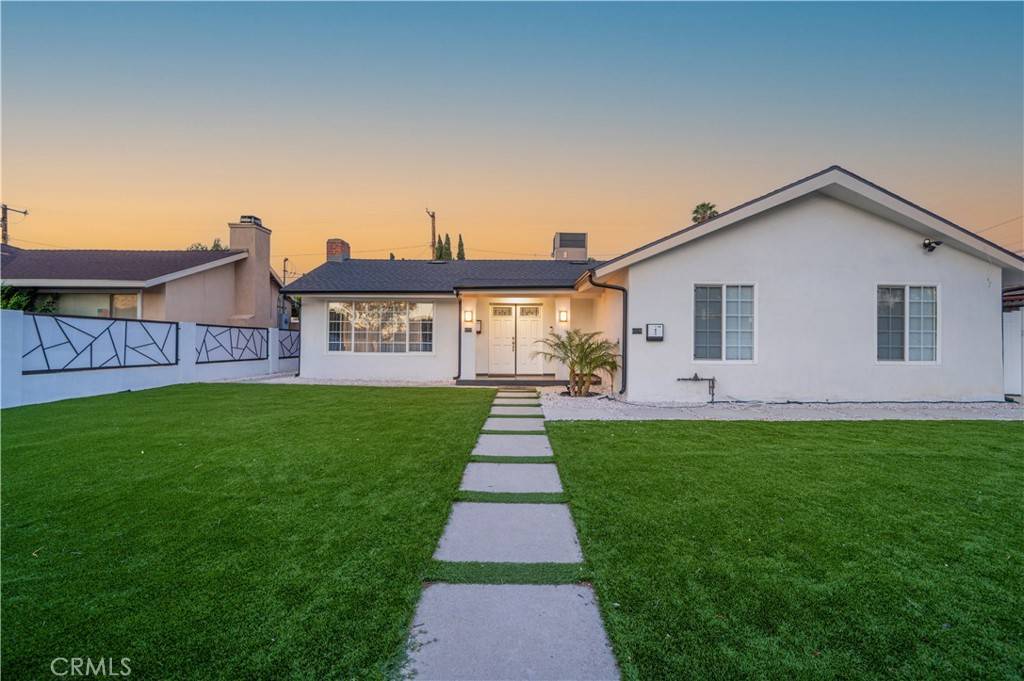 Granada Hills, CA 91344,11118 Haskell AVE