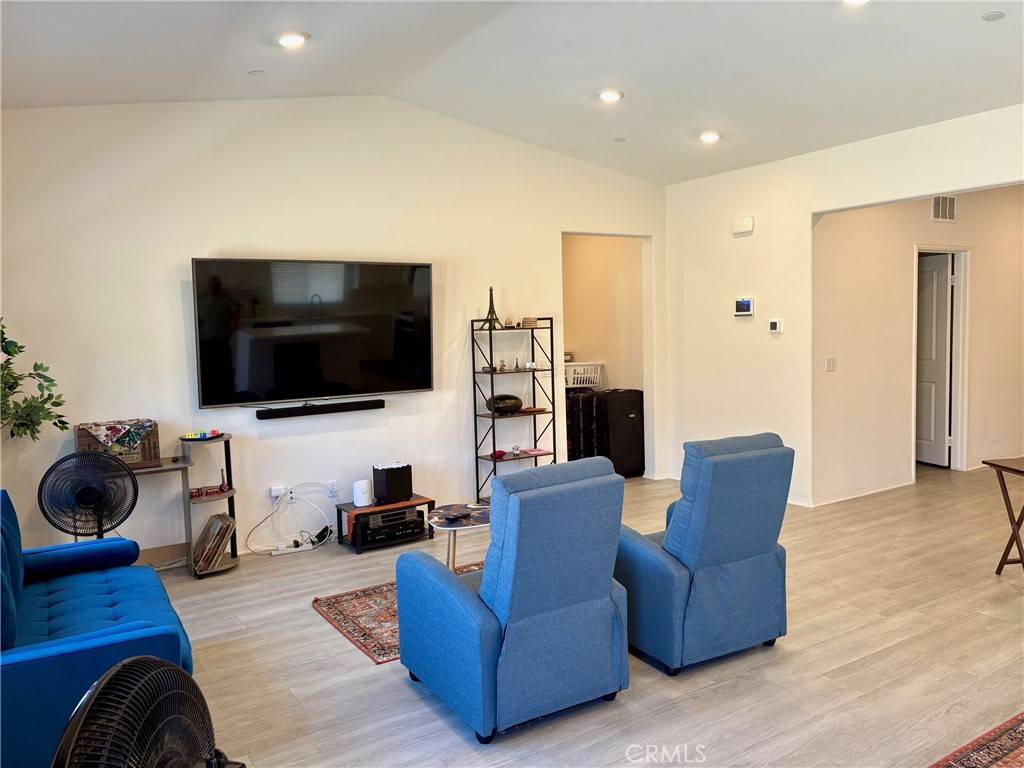 Victorville, CA 92394,15428 San Francisco LN