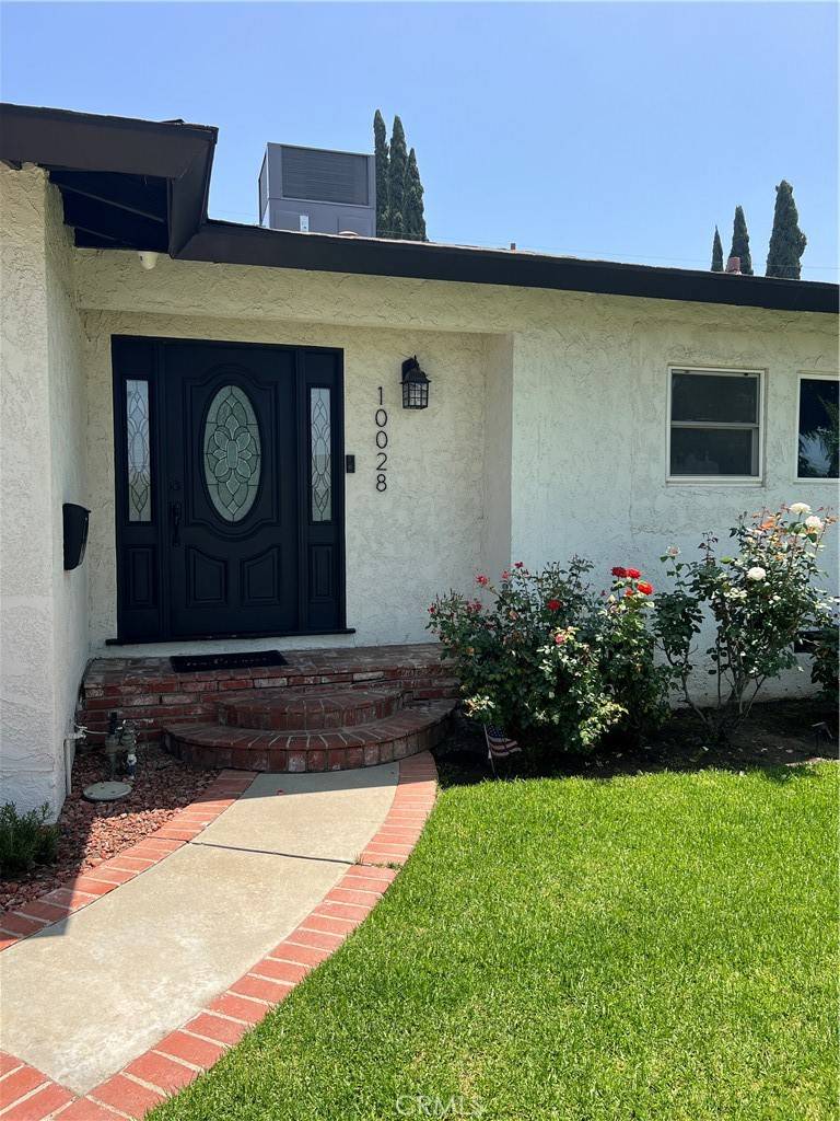 North Hills, CA 91343,10028 Montgomery AVE