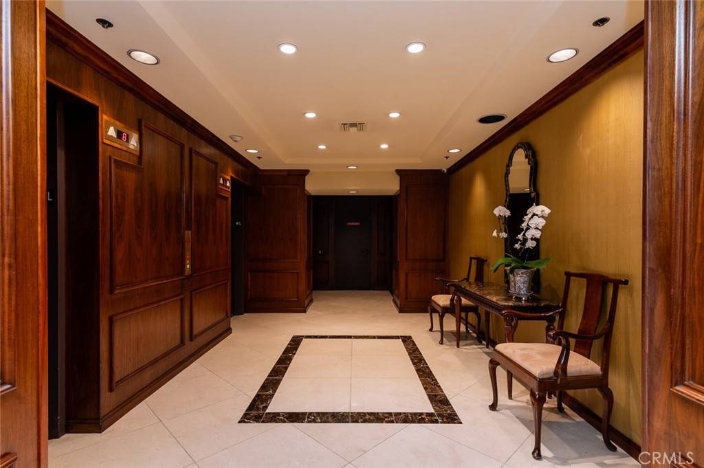 Glendale, CA 91206,222 Monterey RD #1205