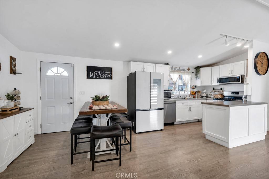 Long Beach, CA 90806,1933 N Palmer CT
