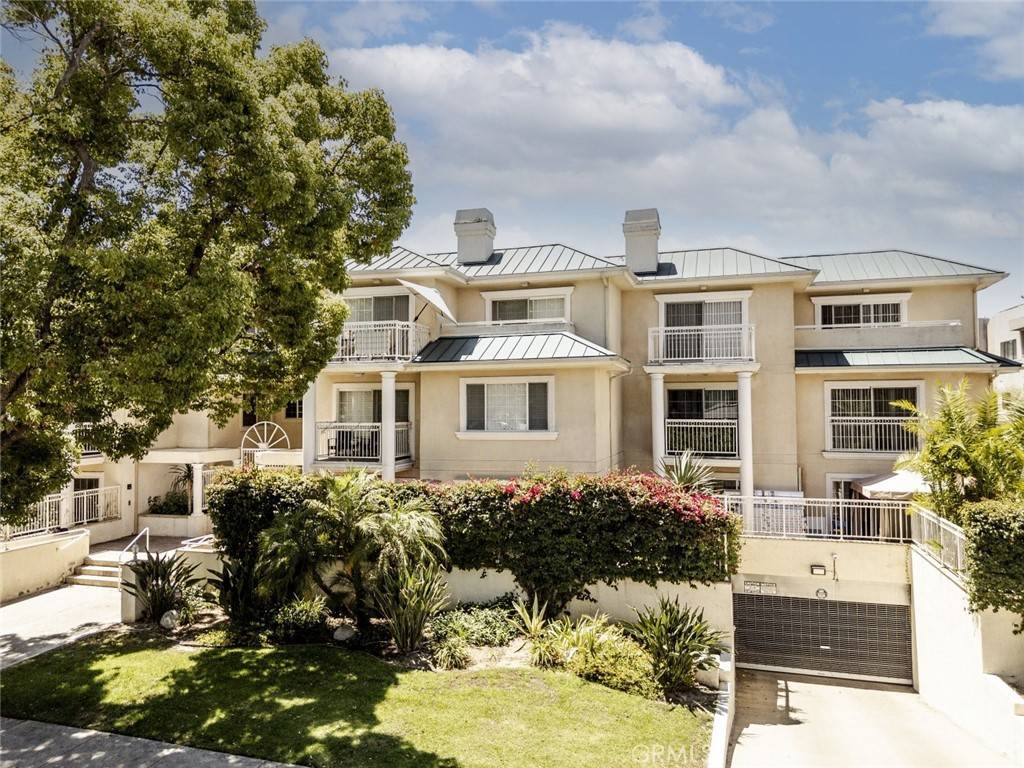 Glendale, CA 91202,530 W Stocker ST #205