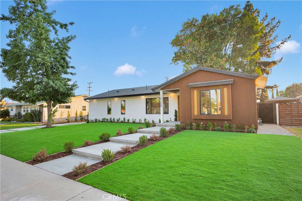 Granada Hills, CA 91344,10509 Dempsey AVE