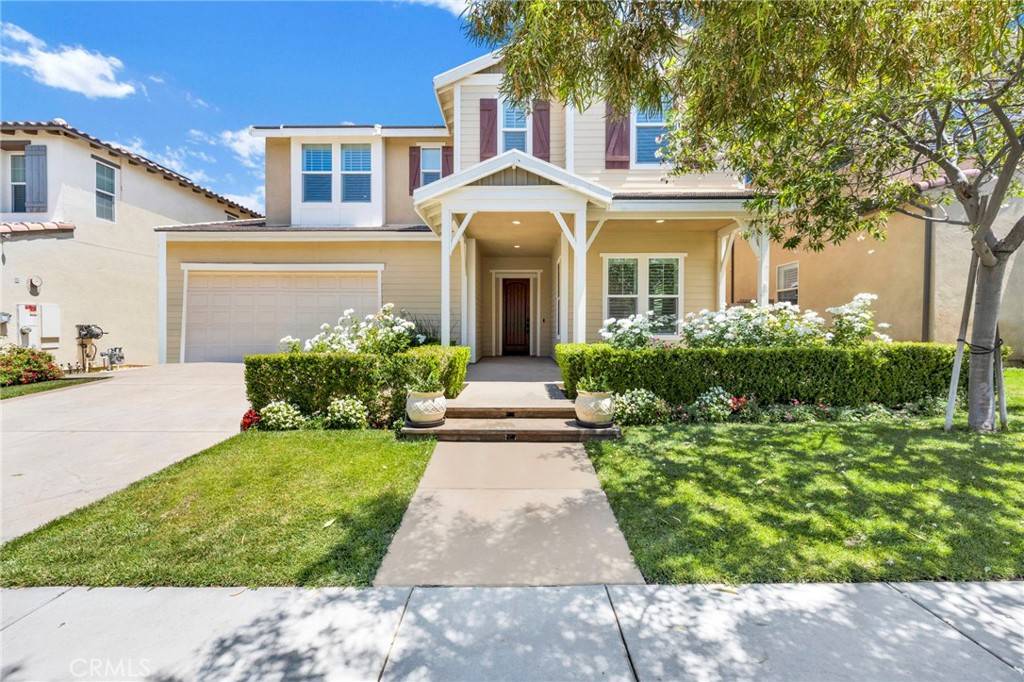 Saugus, CA 91350,27642 Camellia DR