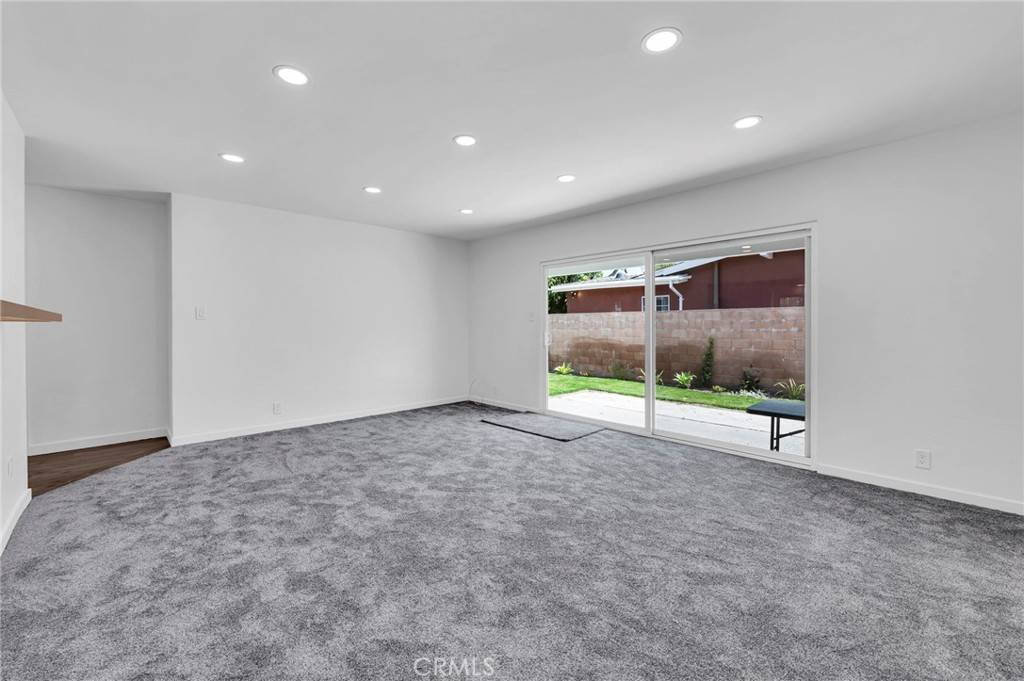 Long Beach, CA 90815,2376 Stanbridge AVE