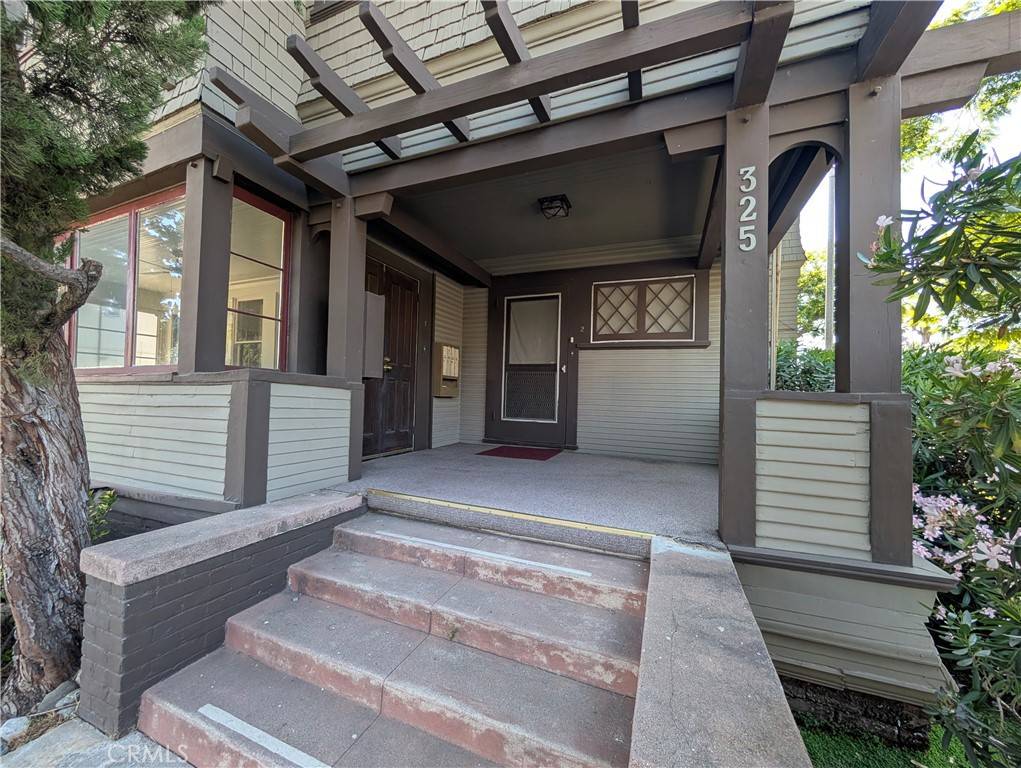 Pasadena, CA 91101,325 S Los Robles AVE