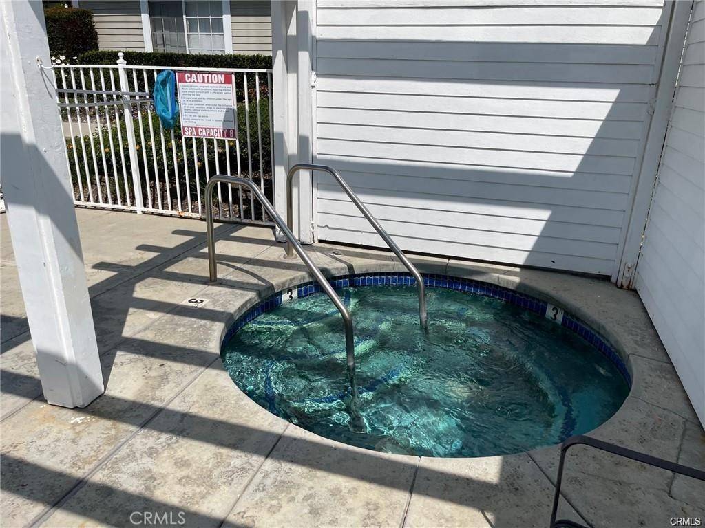 Sylmar, CA 91342,13750 Hubbard ST #38
