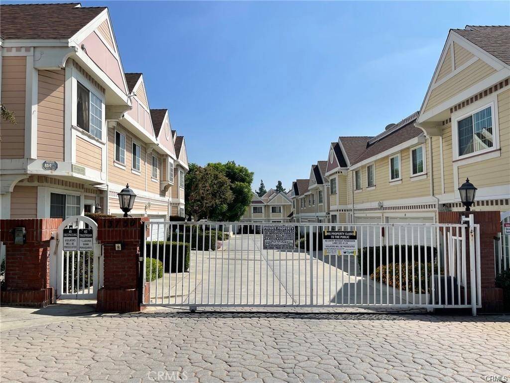 Sylmar, CA 91342,13750 Hubbard ST #38