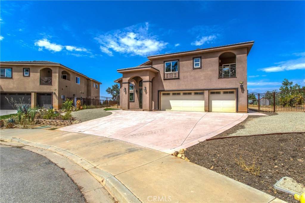 Yucaipa, CA 92399,35750 Brookwood CT