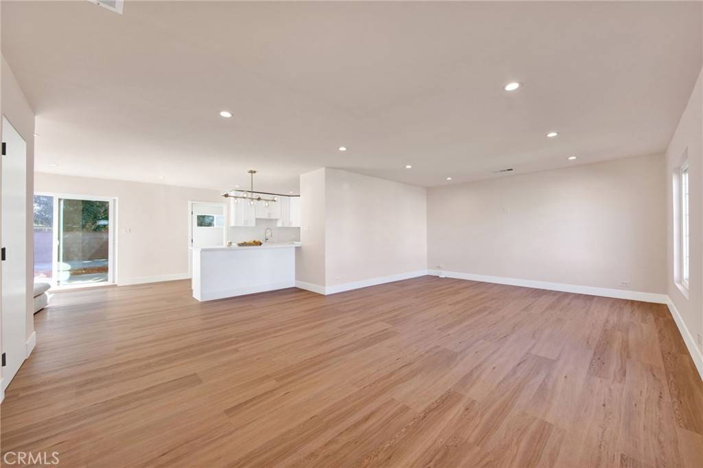 Lancaster, CA 93534,1026 W Avenue J7