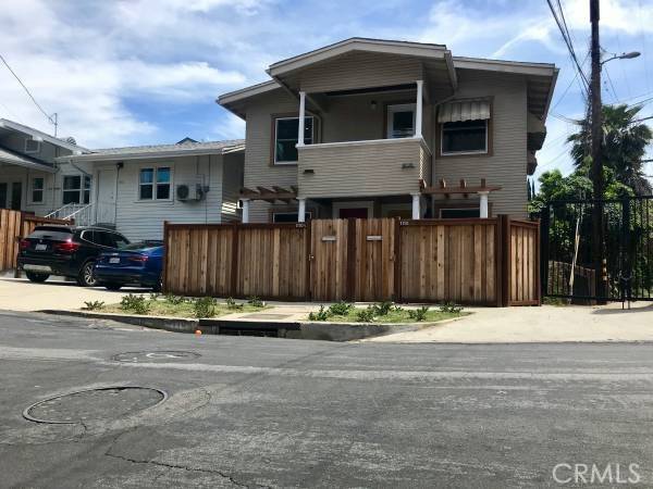 Los Angeles, CA 90026,1110 1/2 N Benton Way