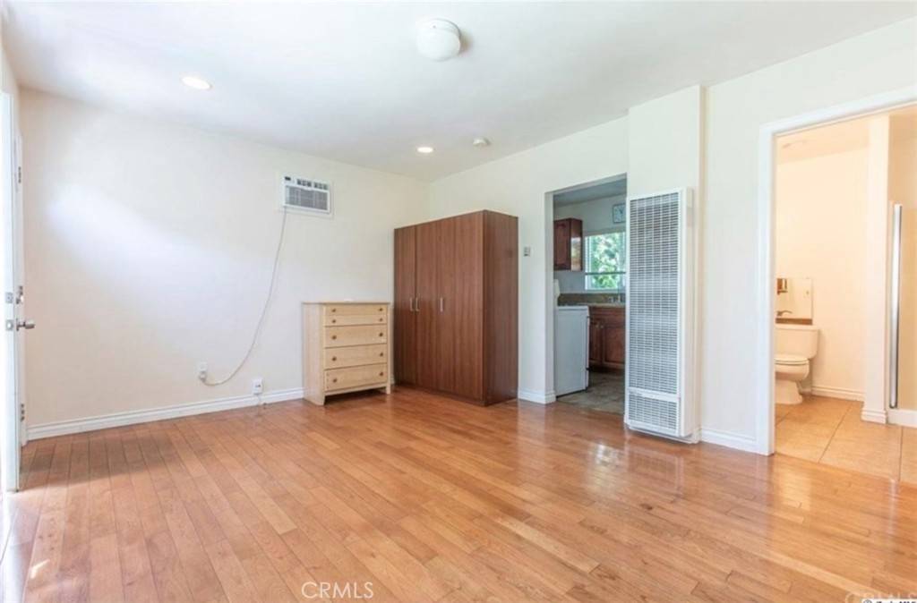 Glendale, CA 91204,359 W Garfield AVE #A