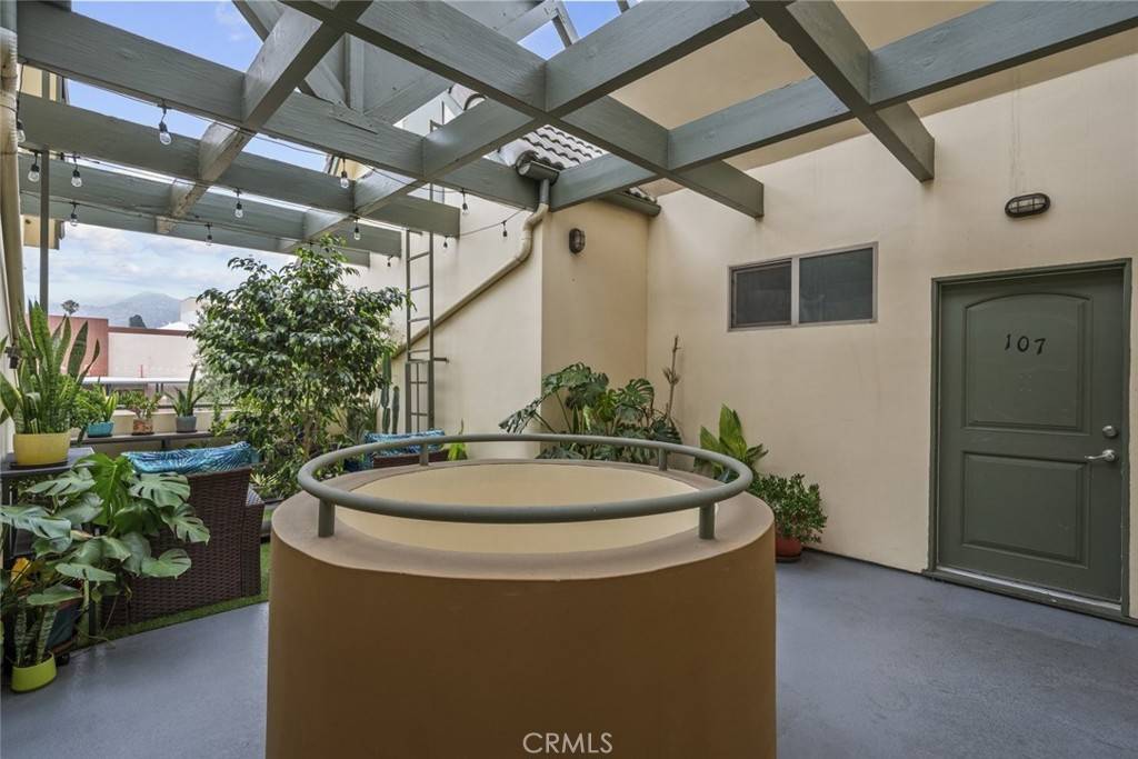 Burbank, CA 91502,231 E Burbank BLVD #107